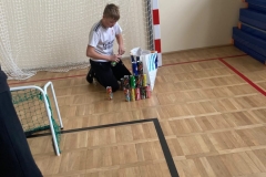 9786